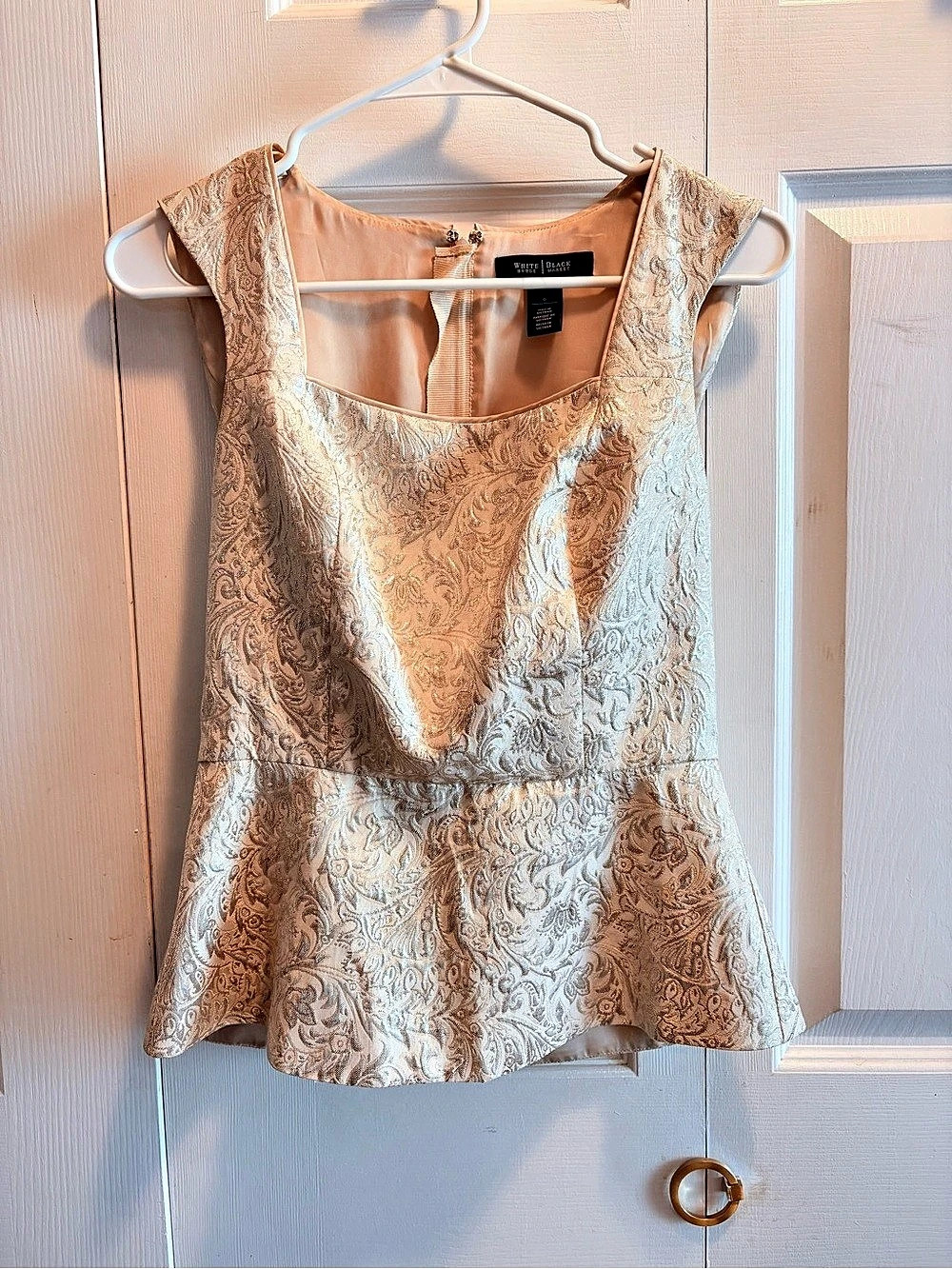 White House Black Market Cream/Gold with Jacquard Peplum Bodice Top Blouse